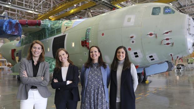 Cuatro ingenieras que mandan mucho en Airbus en Sevilla
