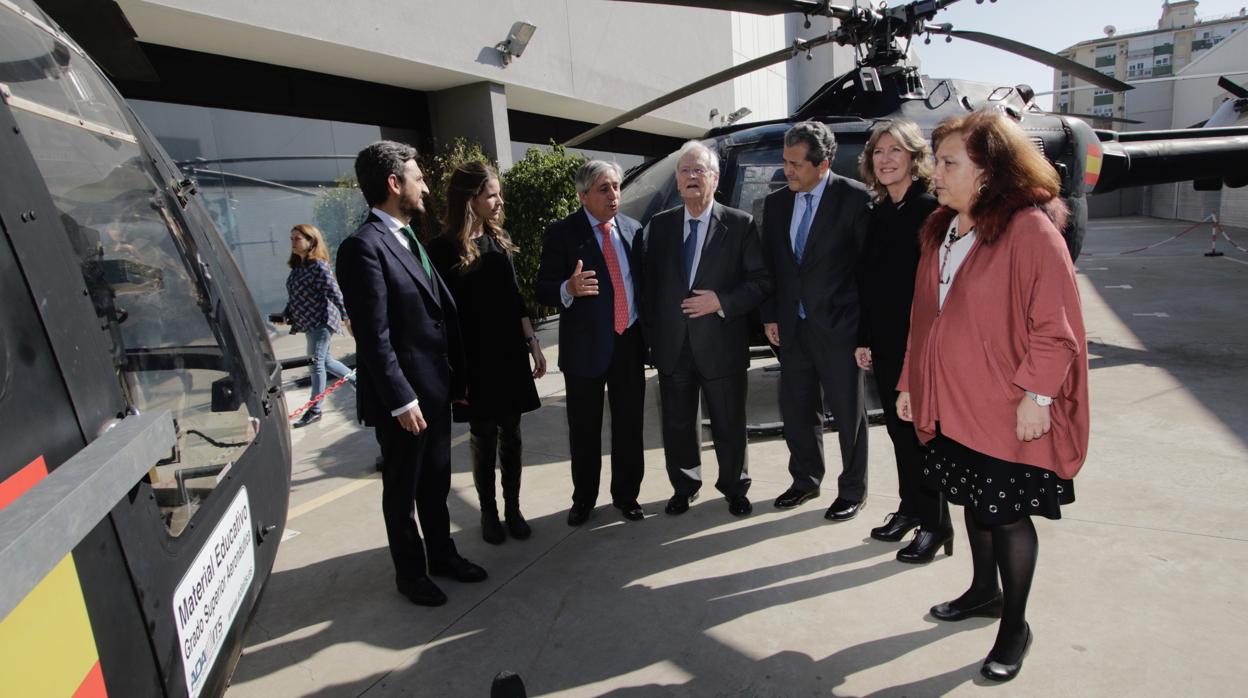 Los ponentes de la jornada de «Formación Profesional, camino directo al empleo»