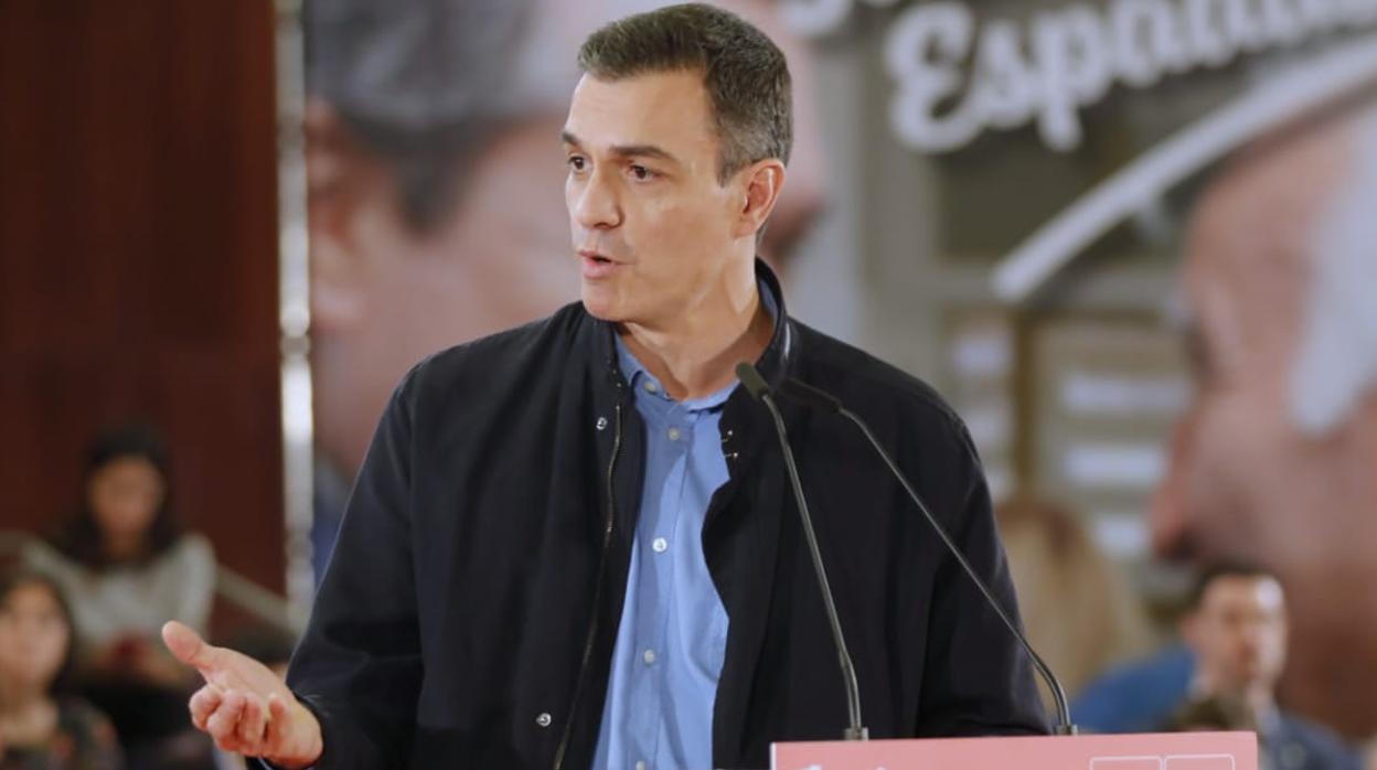Pedro Sánchez, durante su intervención este sábado en Sevilla