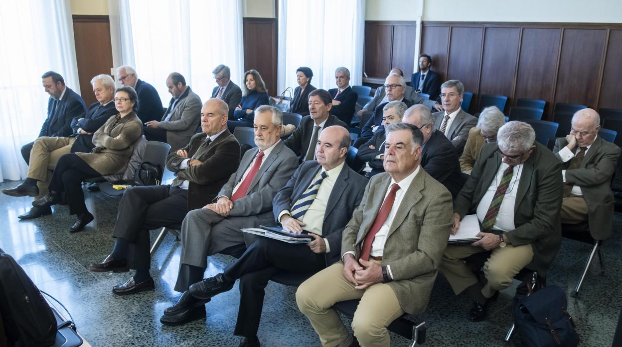 Una de las sesiones del juicio de los ERE