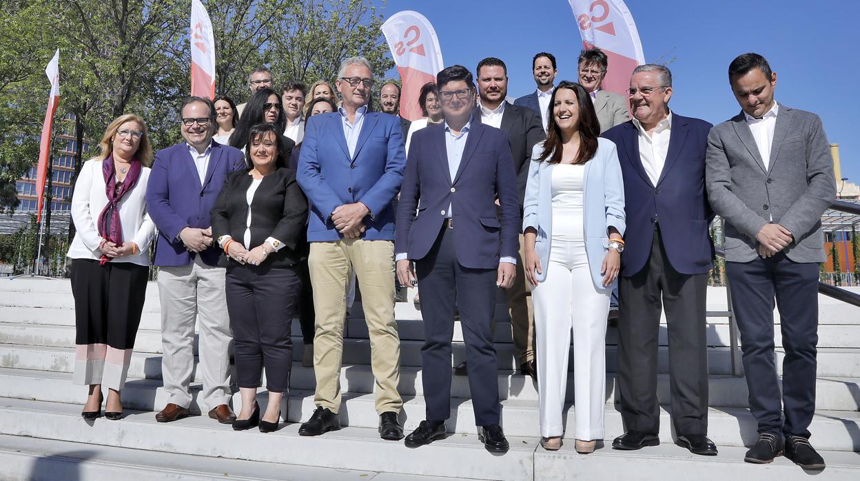 La candidatura que lidera Álvaro Pimentel para las elecciones municipales en Sevilla