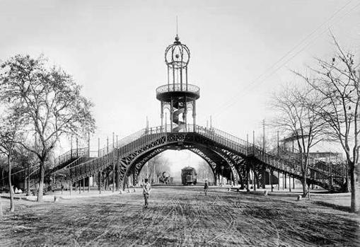 La desaparecida Pasarela del Prado de San Sebastián