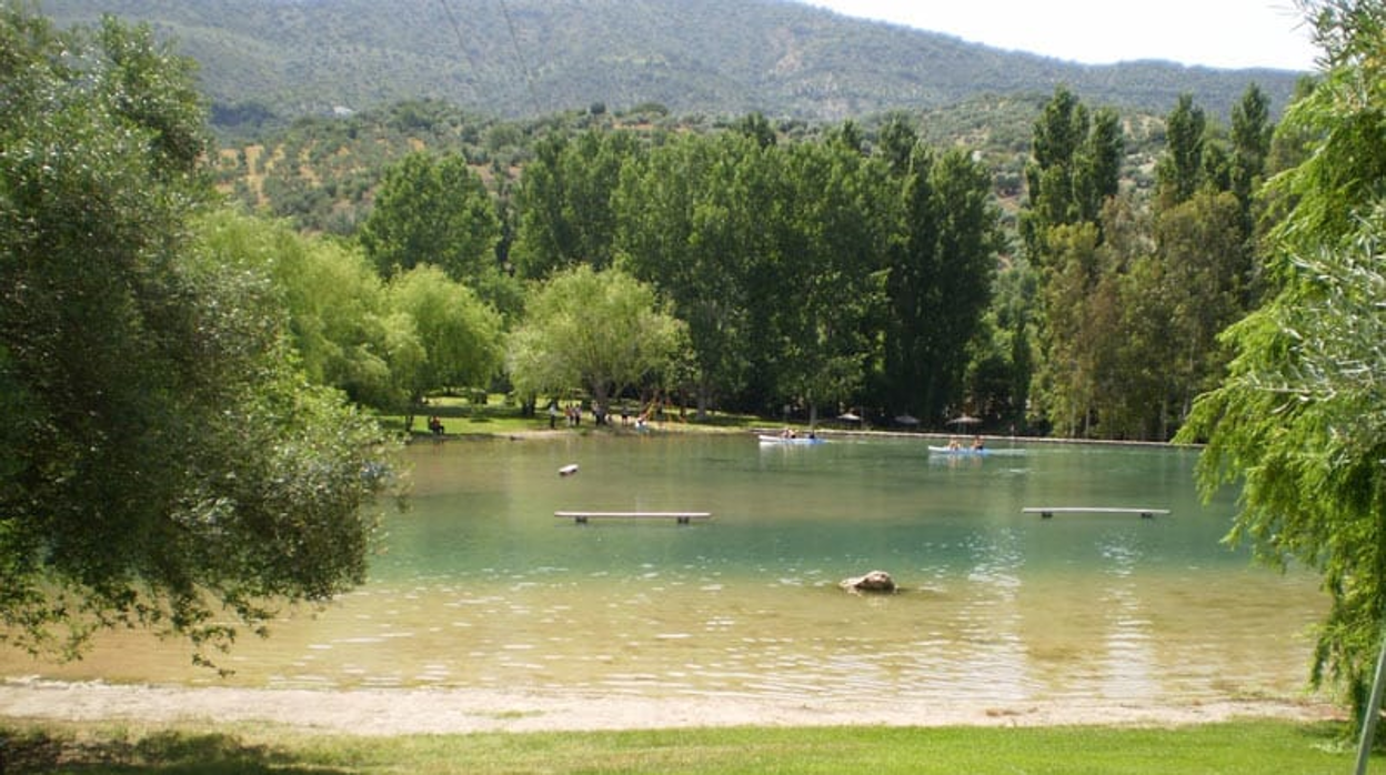 Playita de Zahara de la Sierra