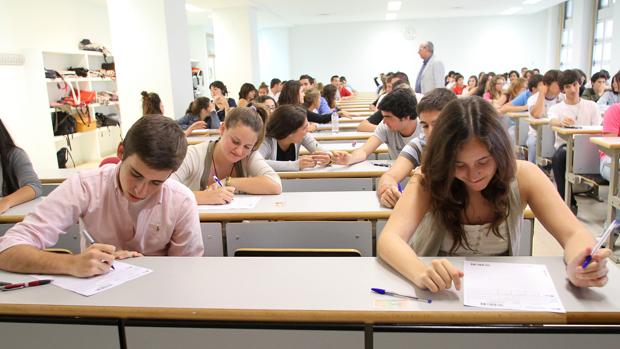 ¿Hay demasiadas titulaciones universitarias en Sevilla?