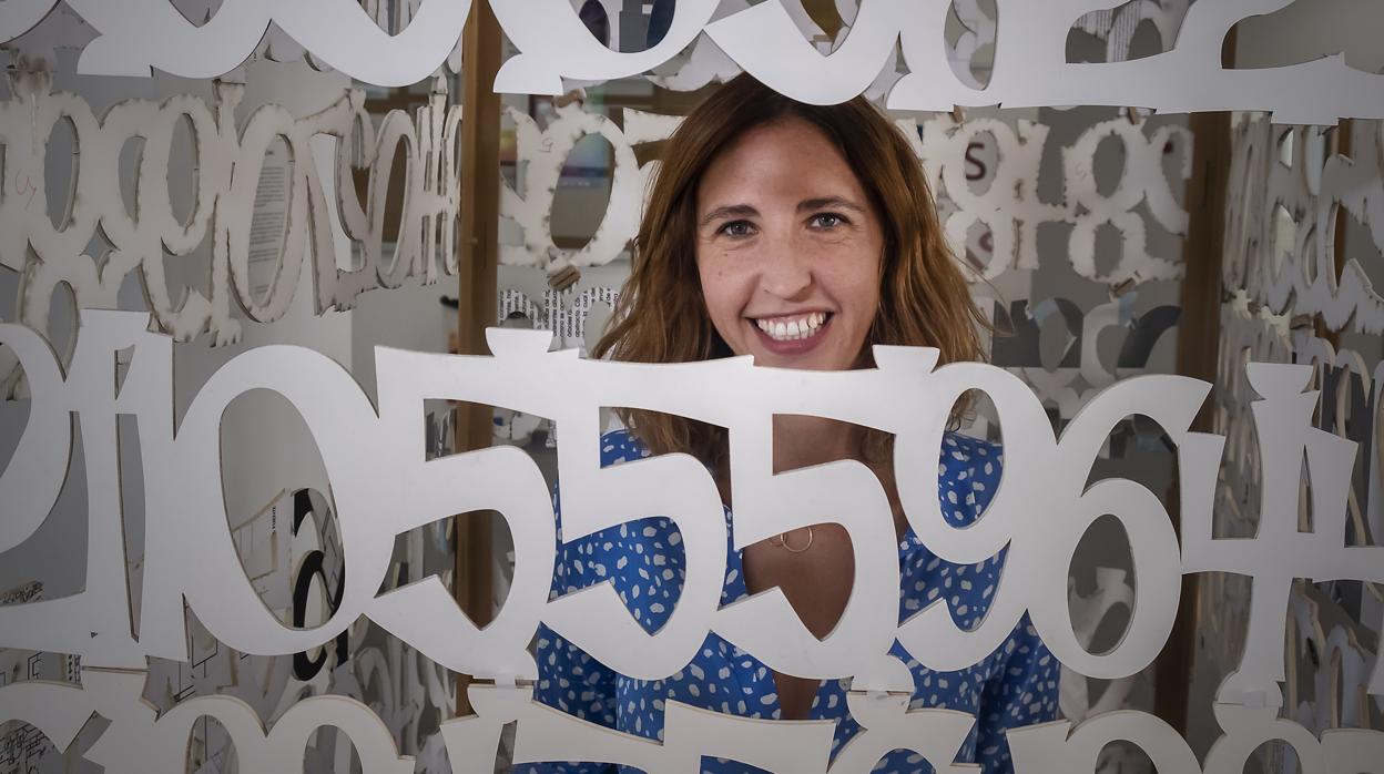 Isabel, en las instalaciones del Instituto de Matemáticas de la Universidad de Sevilla