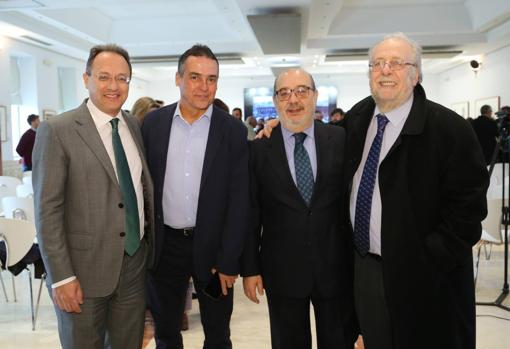 Ozgur Unay, Alexis Trujillo, Manuel Rodríguez y Tomás Furest