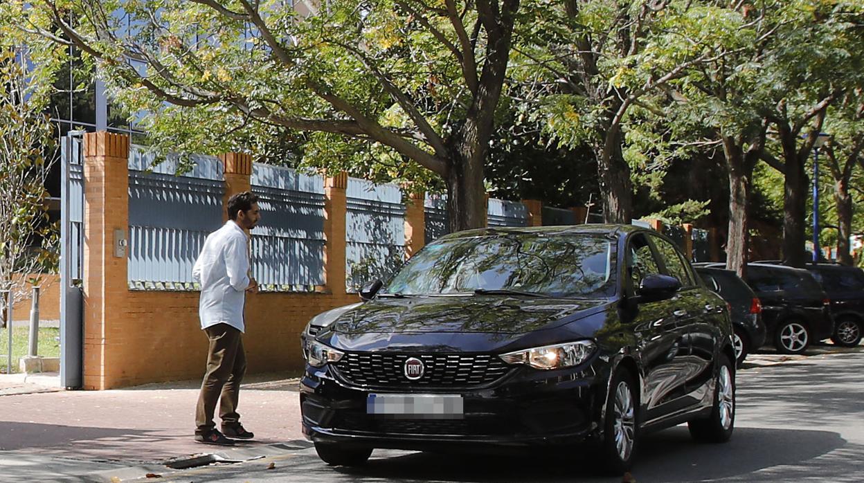 Uber presta servicio de VTC en Sevilla