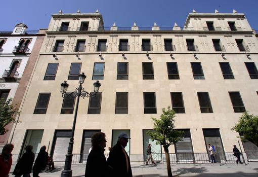 El hotel de la Fnac mantendrá intacta la fachada y abrirá a finales de 2020