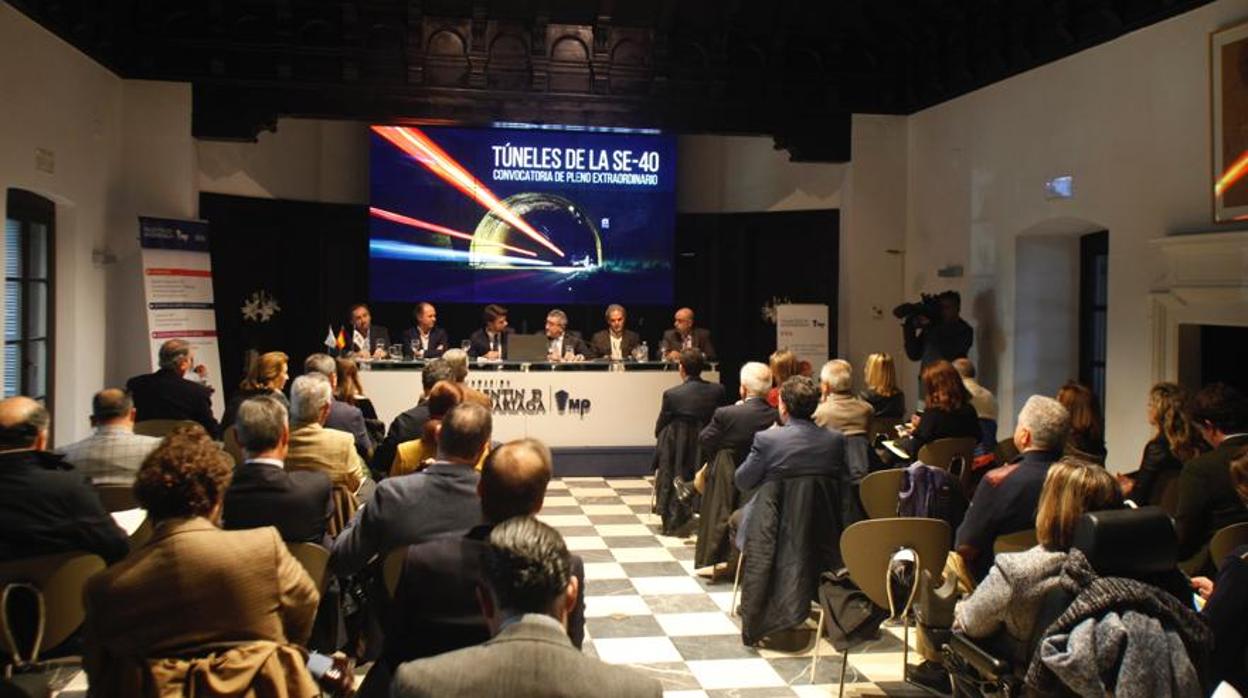 Reunión convocada por el PP con los empresarios de la construcción