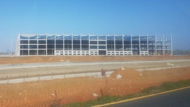 Amazon tendrá listo su macrocentro logístico de Dos Hermanas en agosto