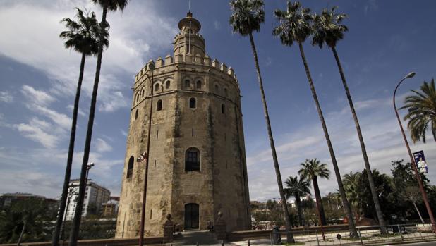 La Torre del Oro reabre este sábado con aforo limitado y uso obligatorio de mascarilla