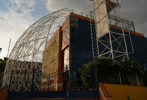 Pabellón de la ONU que será derribado para construir una residencia