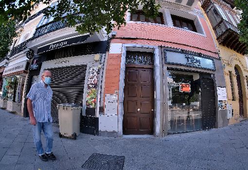 Uno de los restaurantes que se traspasan en la plaza de San Francisco