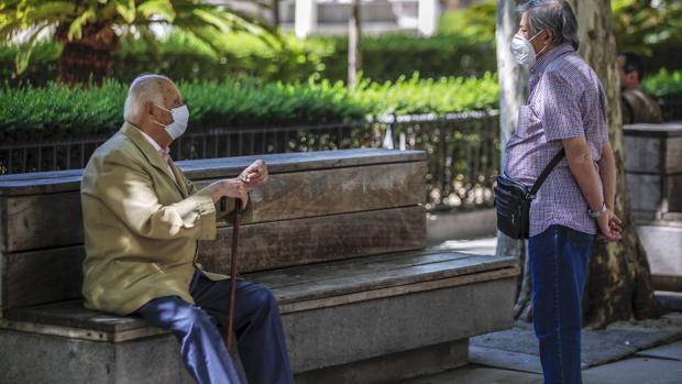 Sevilla mantiene controlado el Covid-19 y aumenta el número de curados en un solo día