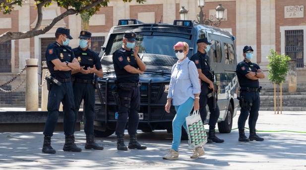 Sevilla suma 300 muertos por coronavirus, aunque en los últimos tres meses fueron 11 los fallecidos