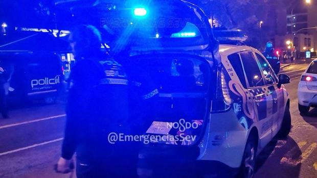 Detenido por cuadruplicar la tasa de alcohol, conducir sin carné y agredir a un policía en Sevilla