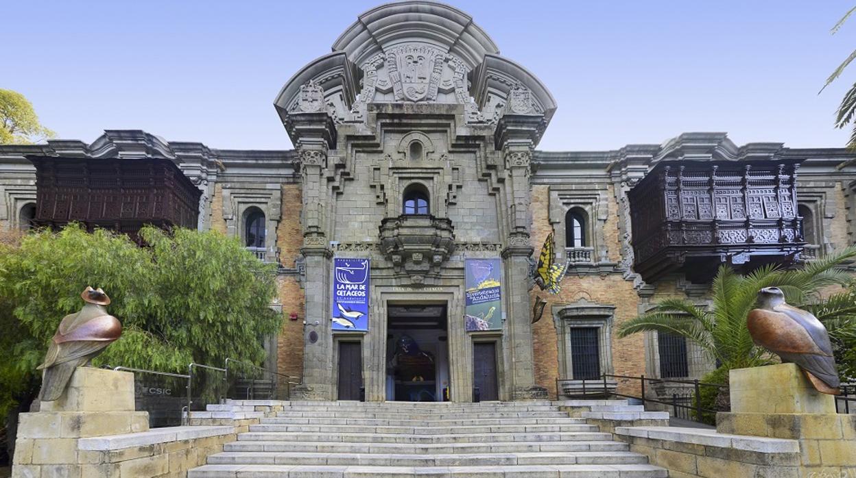 Fachada del Museo Casa de la Ciencia