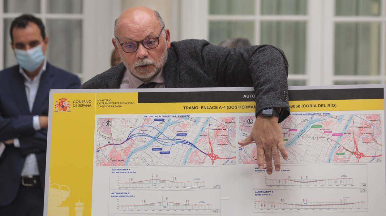 Javier Herrero explica las distintas alternativas