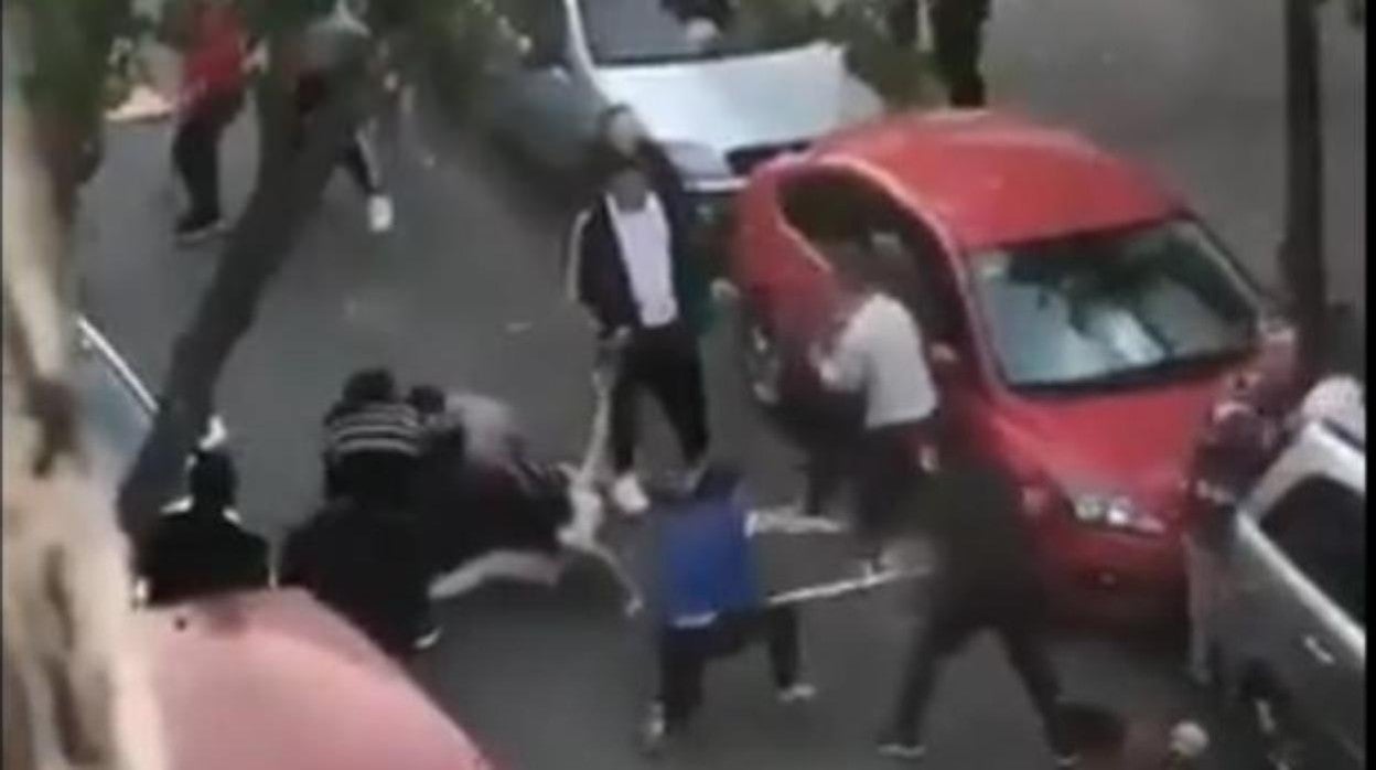 Una de las imágenes que forman parte del vídeo que recoge la pelea