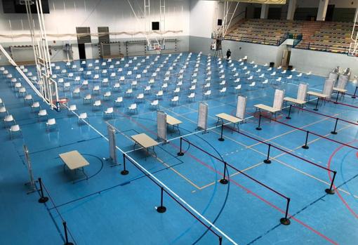 Interior del polideportivo