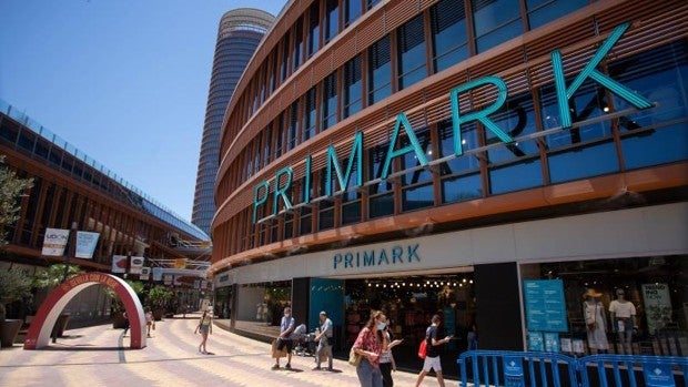 ¿Qué centros comerciales y tiendas abren en Sevilla este domingo 4 de julio de 2021?