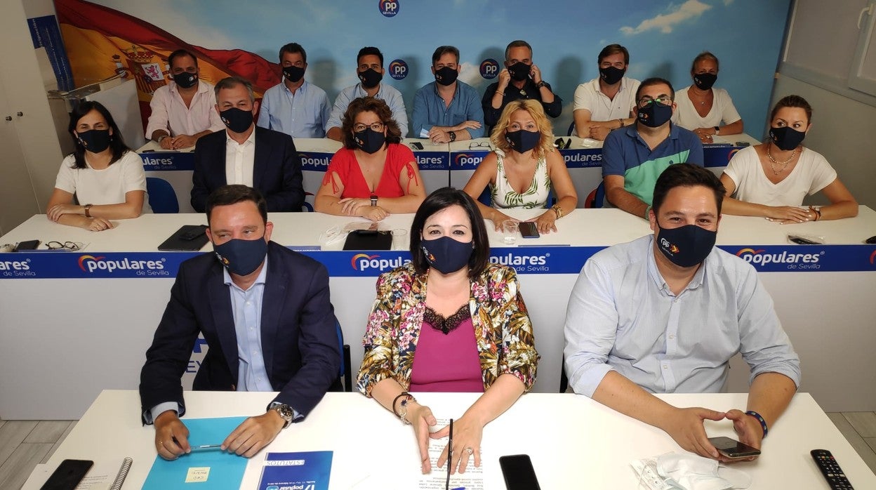 El comité ejecutivo extraordinario del PP celebrado ayer