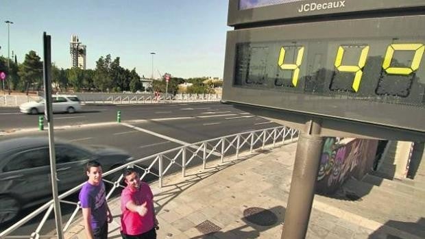 Sevilla podría batir este fin de semana el récord histórico de los 46,6 grados de 1995