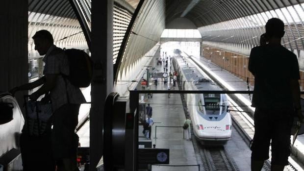 Seis trenes AVE entre Sevilla y Madrid no circularán este jueves por la huelga