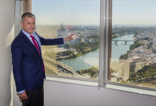 José Luis Sanz: «Espadas no ha tenido ni una mala palabra, ni una buena acción»