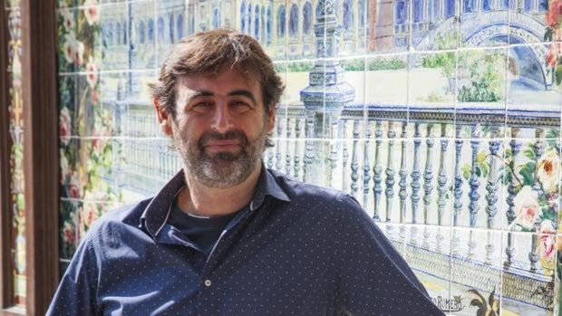 Nacho La Casa: «Para rodar 'Sevillanas de Brooklyn' contratamos una enfermera y diez mil botellas de agua»