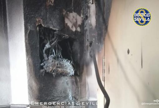 Uno de los cuadros eléctricos que salió ardiendo
