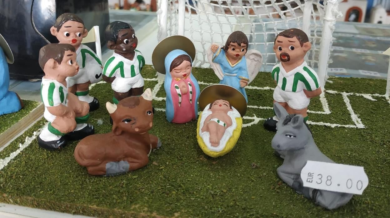 «Se venden más del doble de belenes del Betis que del Sevilla»