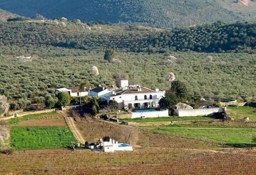 Vistas del cortijo en plena naturaleza