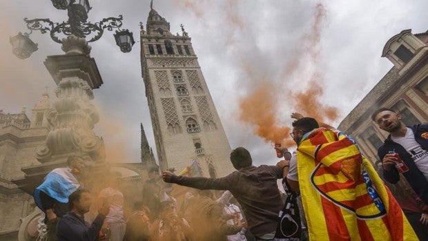 El Ayuntamiento de Sevilla tomará medidas contra la suciedad en las siguientes finales futbolísticas