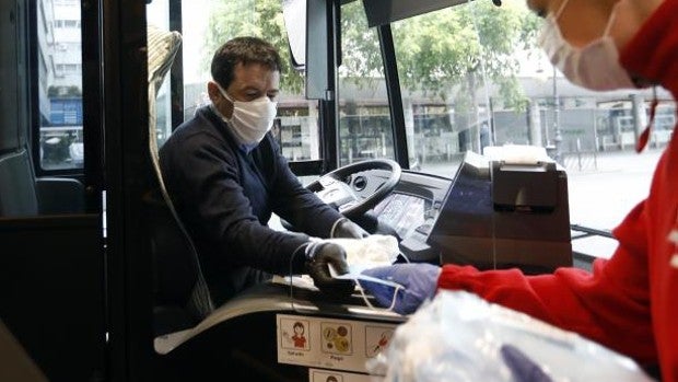 El Ayuntamiento de Sevilla compró a un proveedor diez mil mascarillas que la UE catalogó de peligrosas