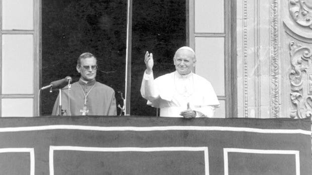 Amigo Vallejo, el cicerone de Juan Pablo II en Sevilla