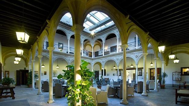 Paradores en Andalucía, hoteles monumentales