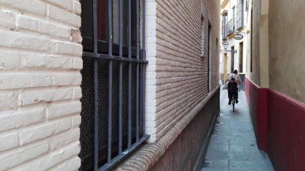 ¿Cuál es la calle más estrecha de Andalucía?