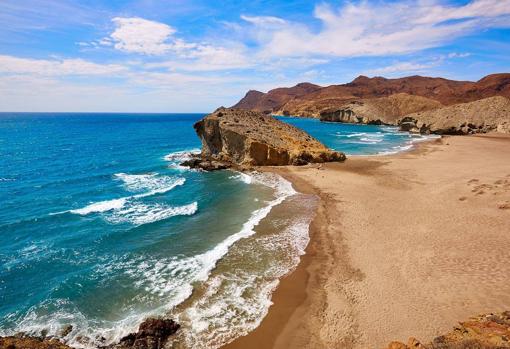 Playa de Mónsul en Cabo de Gata-Níjar.