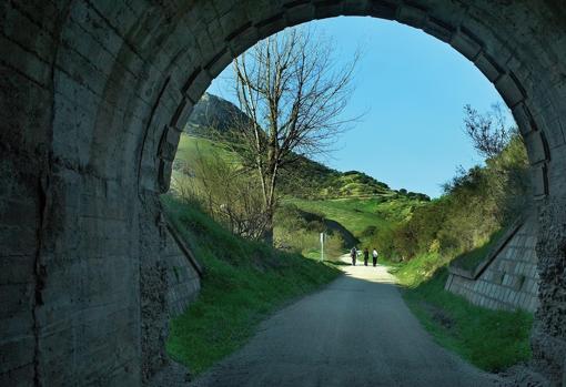 Los túneles son uno de los elementos más caracaterísticos de la Vía Verde