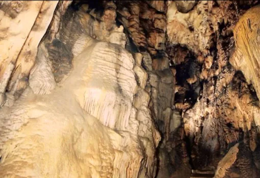 La espectacular cueva de La Pileta de Benaoján