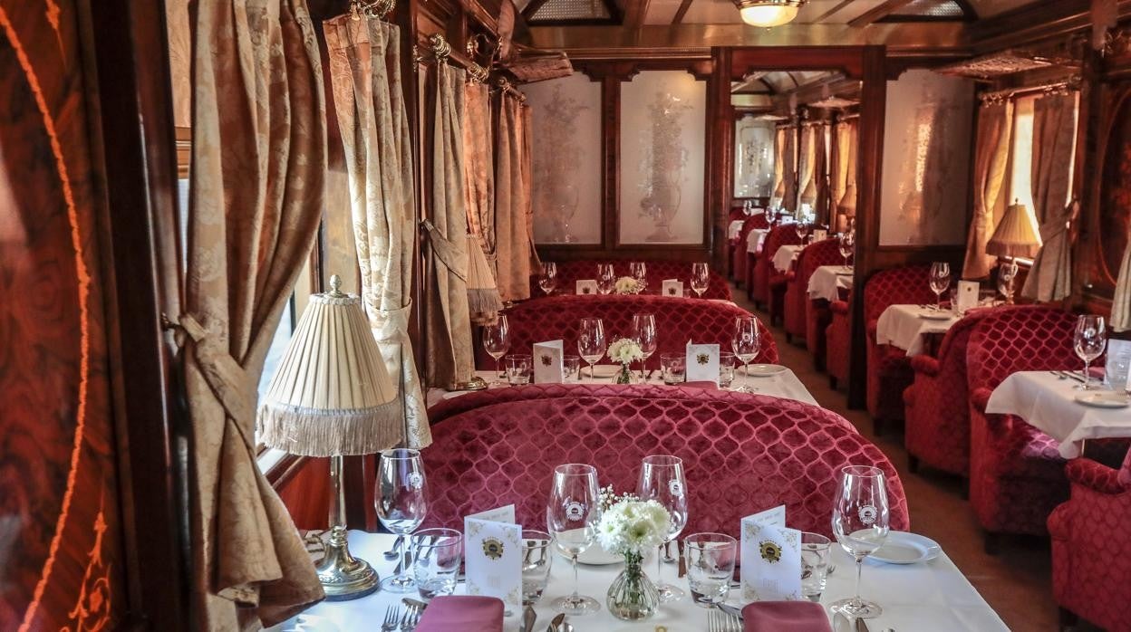 Vagón restaurante del tren turístico Al Andalus