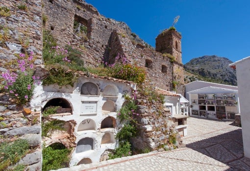 Villaluenga tiene una belleza que enamora al visitante