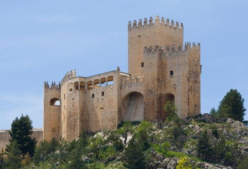 El Castillo de Vélez Blanco es todo un referente monumental en la comarca.