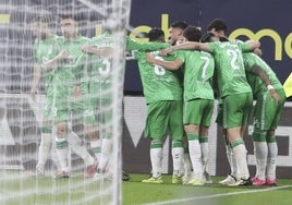 El Betis recupera la sexta plaza de la clasificación pendiente del calendario... y de la final de la Copa