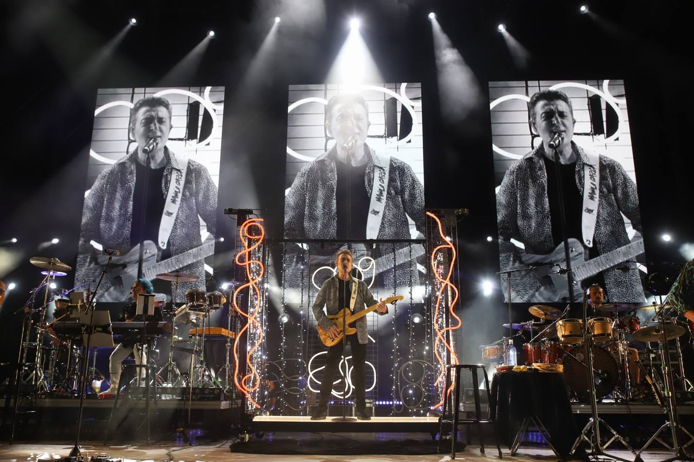 El vibrante concierto de Manolo García en Córdoba, en imágenes