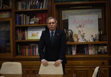 José Francisco Viso, delegado de Educación en Córdoba: «No se van a reducir unidades educativas este curso»