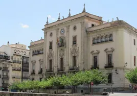 El Ayuntamiento de Jaén aumenta su gasto en personal un 4 % este mandato pese a haber realizado un ERE