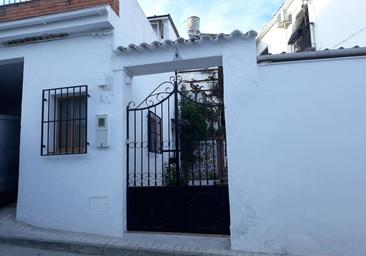 Hallan un muerto en una vivienda incendiada en Priego de Córdoba