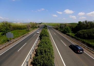 El Gobierno adjudica rehabilitar el firme de la A-4 por 23 millones a su paso por Córdoba